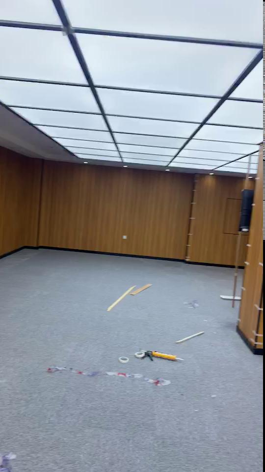 大型会议室施工现场